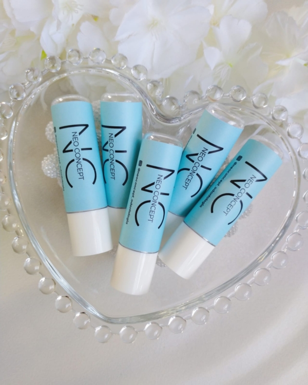 CARTÃO COM HIDRATANTE LABIAL LUXO - Image 2